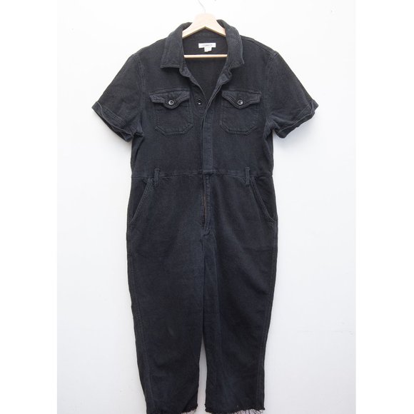 Good American Short Sleeves Loose Short Sleeves Utility Jumpsuit - Picture 1 of 9